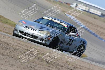 media/Apr-30-2022-CalClub SCCA (Sat) [[98b58ad398]]/Group 5/Race (Outside Grapevine)/